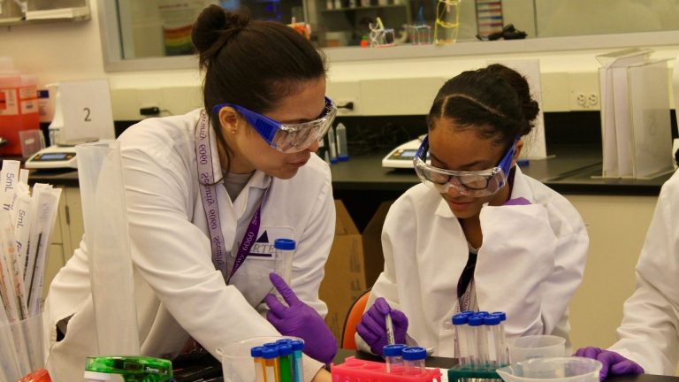 Boston middle schoolers get a taste of career opportunities with short, early apprenticeships