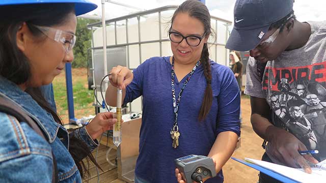 Tribal college students training to solve clean water issues in Navajo Nation