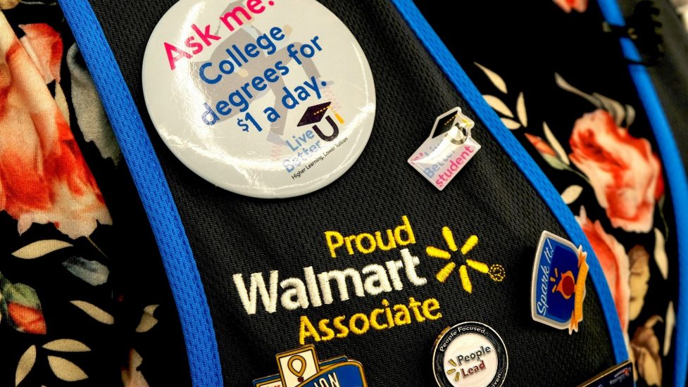 Walmart-Badge